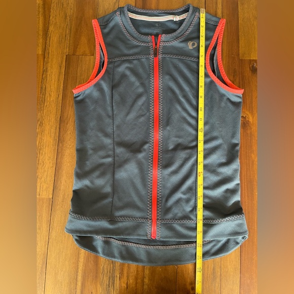 Pearl Izumi cycling running vest - Picture 8 of 10